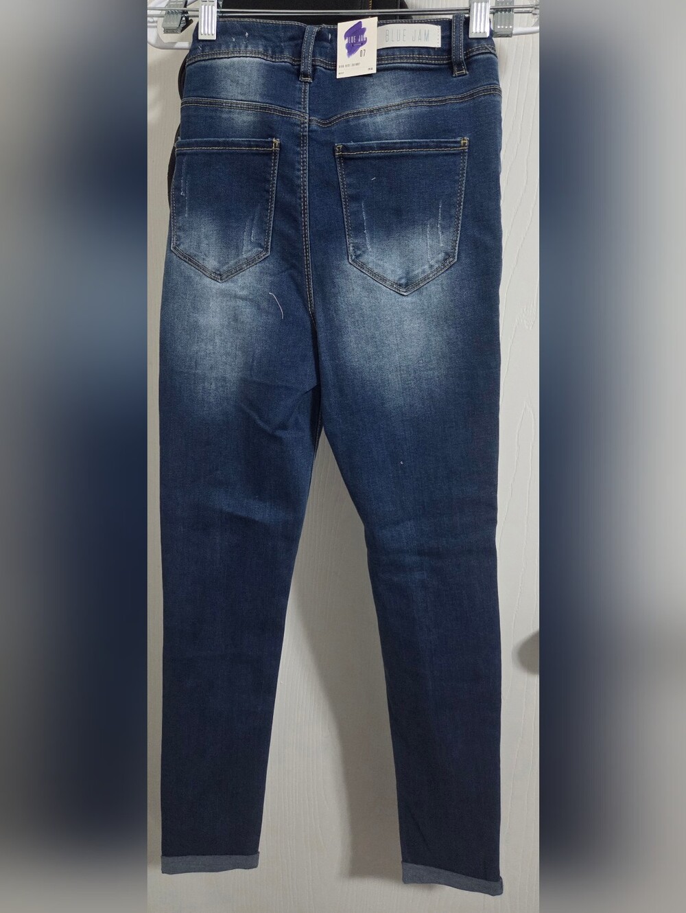 Blue Jam 07 Sandy High Rise Skinny Jeans Size 7 NWT Distressed